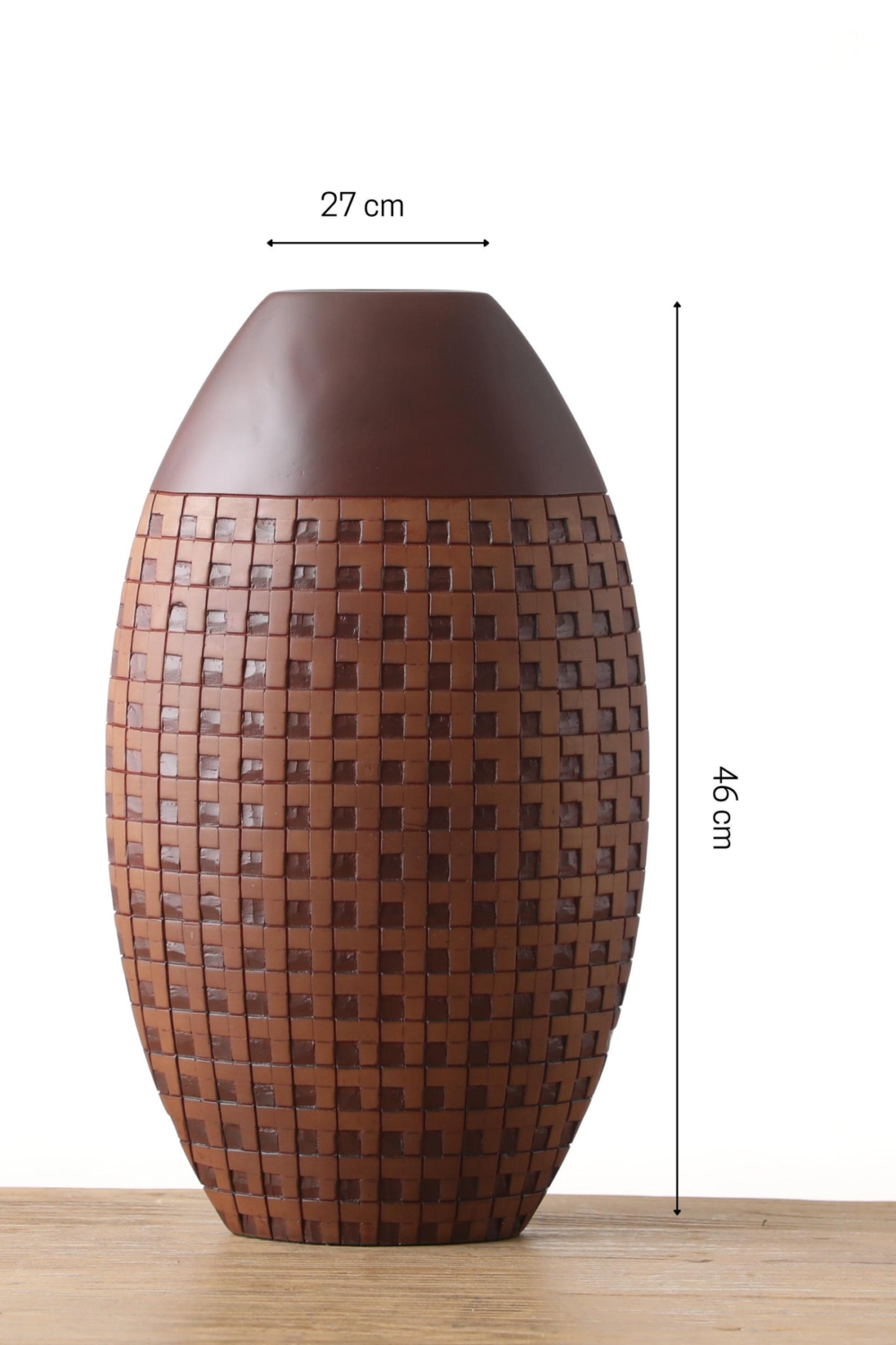 Beautiful Oval Shaped Resin Vase For Your Home Or Office Decor - Image 3