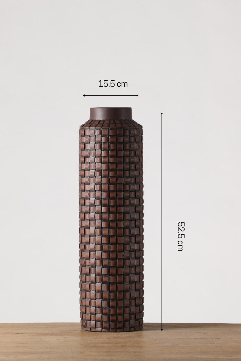 Grid Carved Resin Vase For Your Home Or Office Decor - Image 7