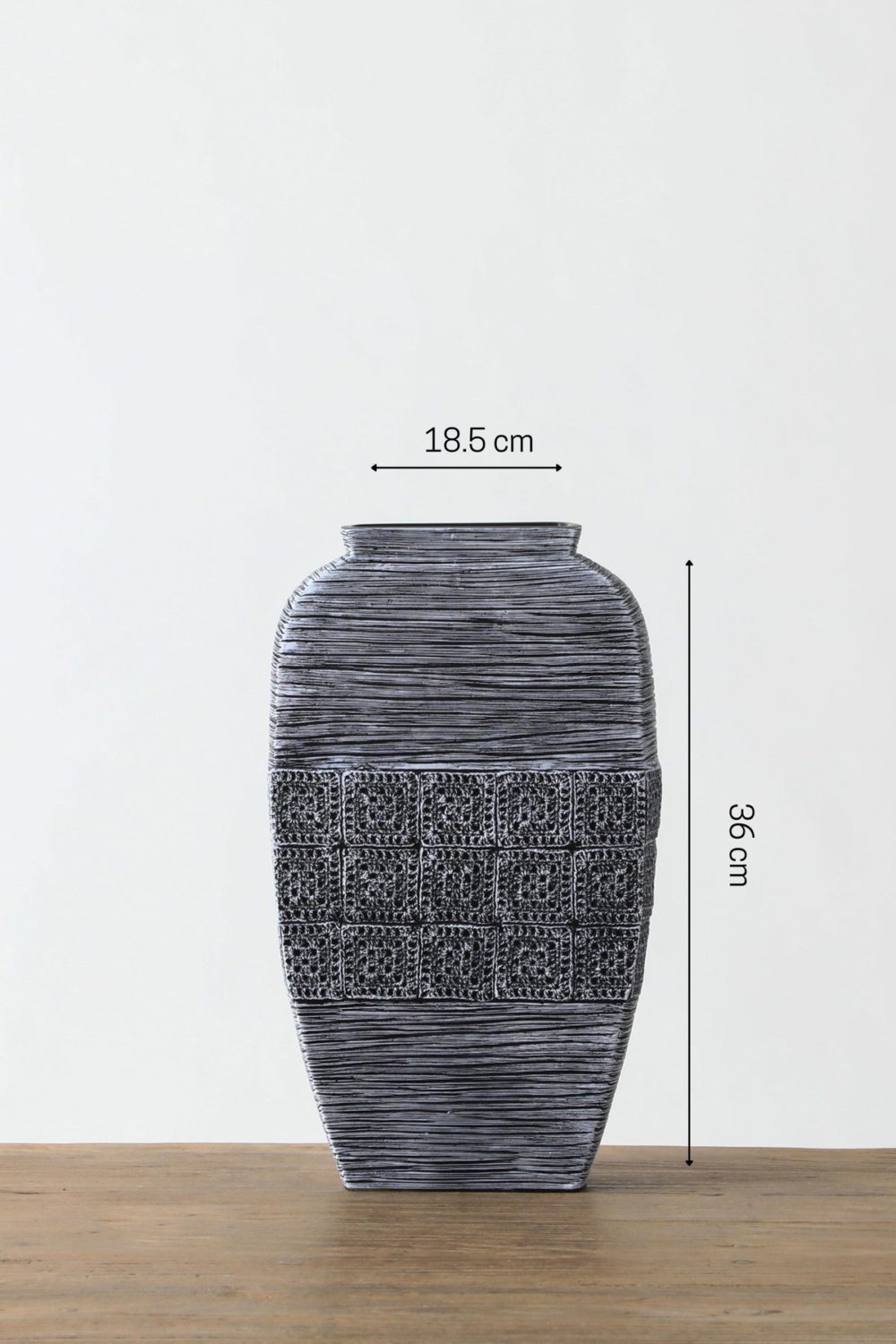 Modern Style Resin Flower Vase For Your Home Or Office Decor - Image 2