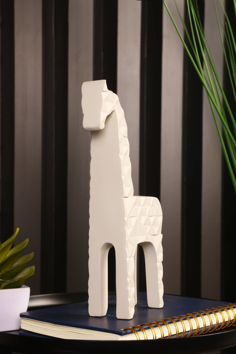 Modern Style Resin Giraffe Statue For Your Home Or Office Decor - Image 3