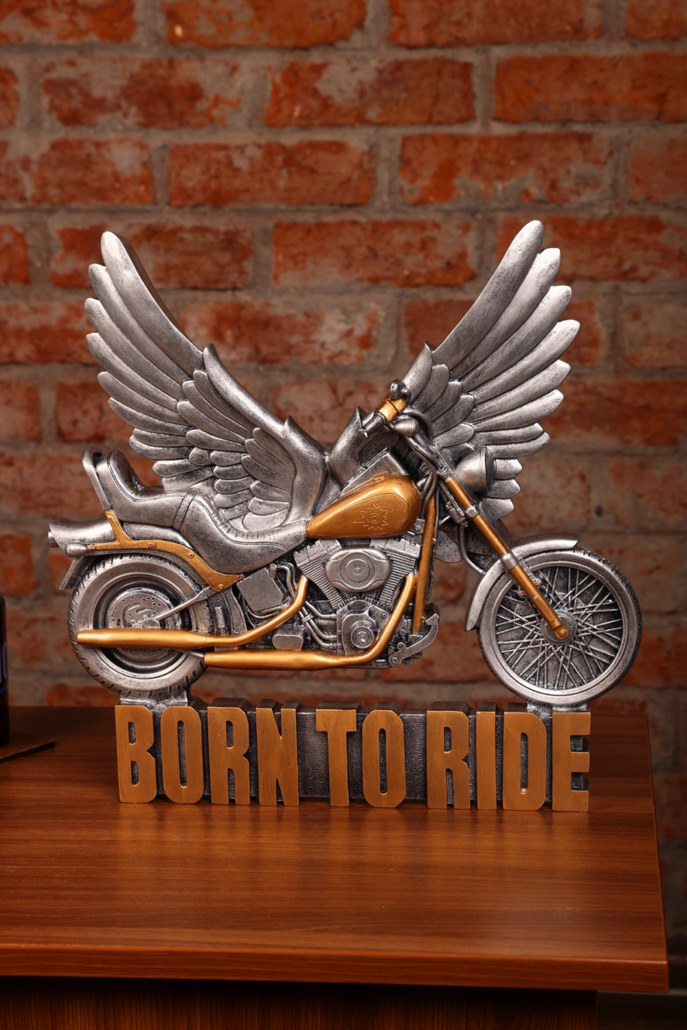 Resin Motorcycle Showpiece For Your Home Or Office Decor