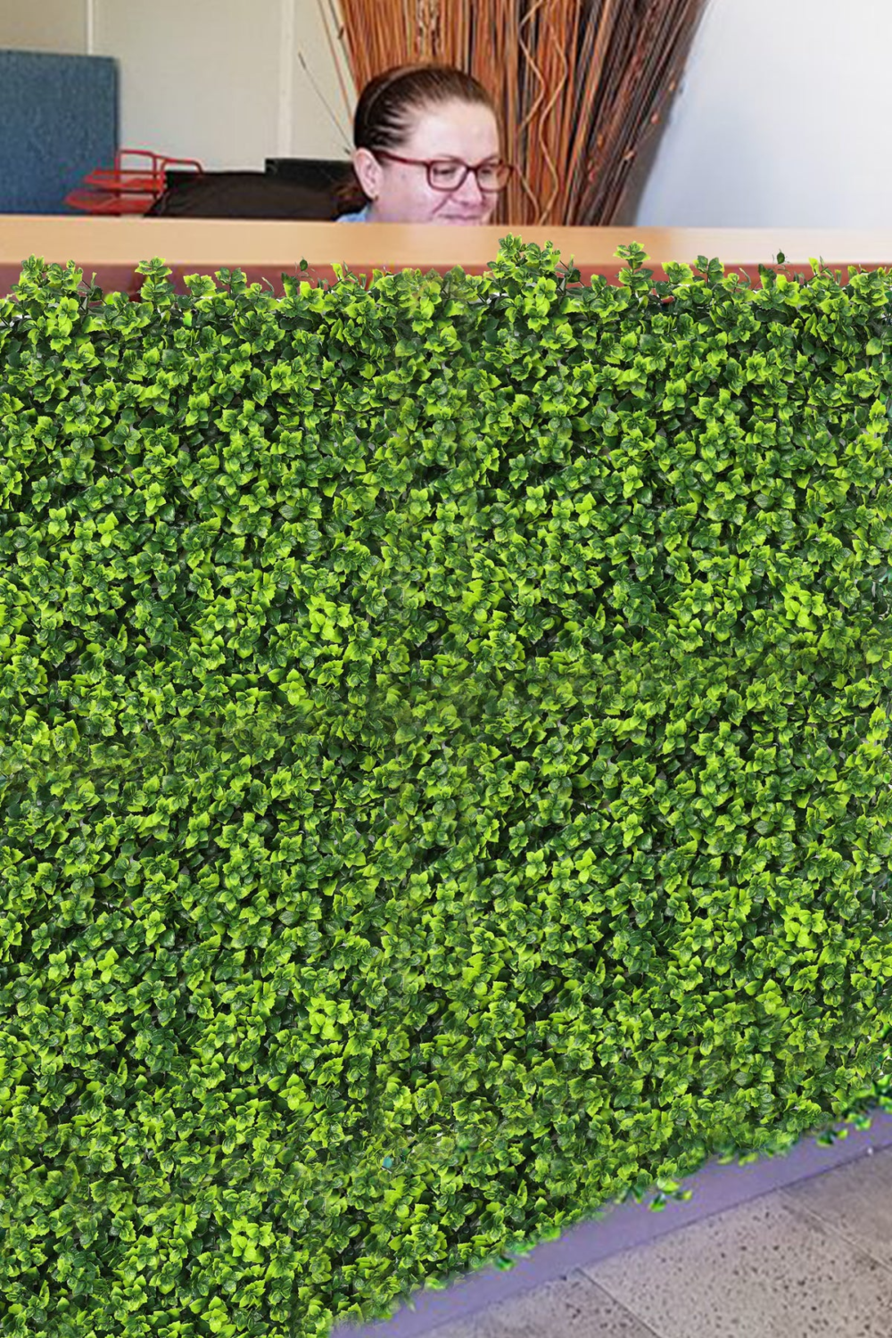 Green shade Leaves Artificial Vertical Garden Wall Tile ( Pack OF 1 ) - Image 2